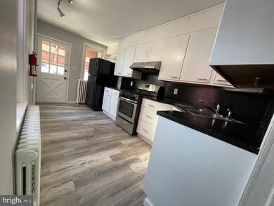 1336 Mulberry St, Reading, PA 19604 - photo 6