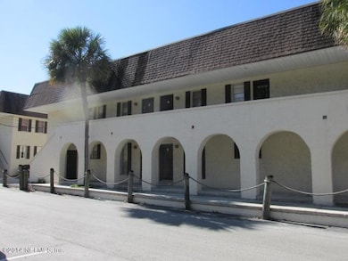 1714 El Prado Rd unit 2, Jacksonville, FL 32216 - photo 2