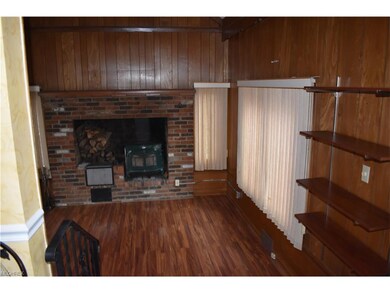 Family Room right side
