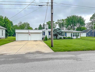 1209 S Clay St, Frankfort, IN 46041 - photo 2