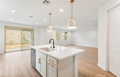 4085 Hudson Ln, Lake Elsinore, CA 92530 - photo 7