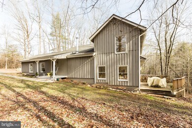 23 Middle of No Way Ln, Castleton, VA 22716 - photo 5