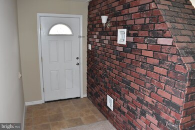 1379 Harford Square Dr, Edgewood, MD 21040 - photo 5