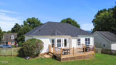 15 Taylor Ridge Ct, Johnson City, TN 37601 - photo 4