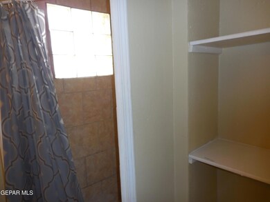 8316 Mercury St unit B, El Paso, TX 79904 - photo 6