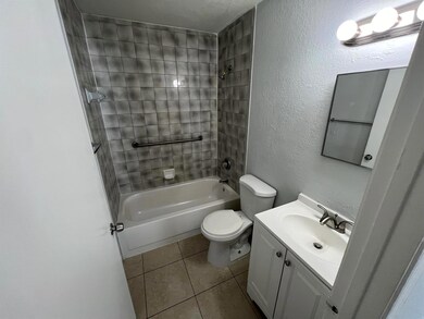 812 5th St unit A, West Palm Beach, FL 33401 - photo 6