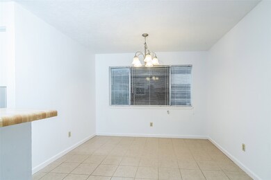 16351 Maplemont Dr, Houston, TX 77095 - photo 4