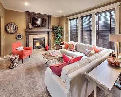 502 Meadowlark Dr, Raymore, MO 64083 - photo 4