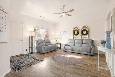 6.Living Room