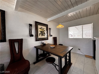 421 Harvard St, Las Vegas, NV 89107 - photo 4