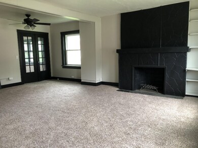 Unit 3: Living room
