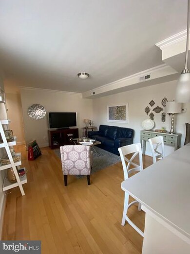 809-811 Otis Place NW unit 102, Washington, DC 20010 - photo 4