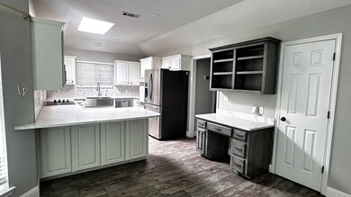 4618 Bishops Castle Dr, Midland, TX 79705 - photo 6