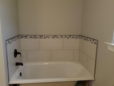Custo Tile Tub