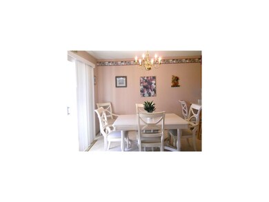 Dining Area. Dining Room