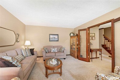 4203 Forest Rd, Davenport, IA 52807 - photo 6