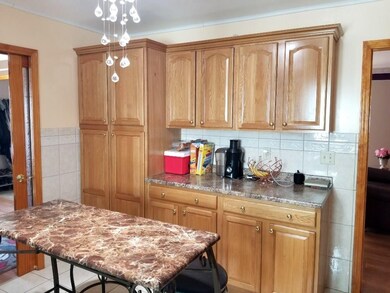 68 Worthen St unit 2, West Springfield, MA 01089 - photo 5