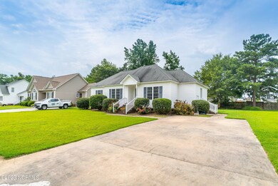 418 Primrose Ln, Winterville, NC 28590 - photo 3