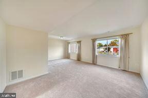 9524 Miranda Ct, Fairfax, VA 22031 - photo 2