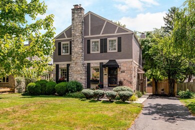 918 Vernon Rd, Columbus, OH 43209 - photo 2