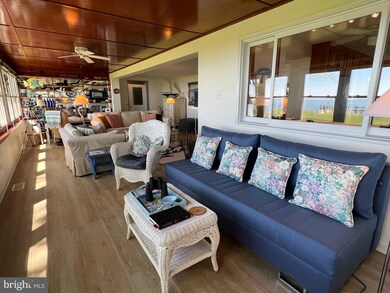 17767 River Shore Dr, Tall Timbers, MD 20690 - photo 4