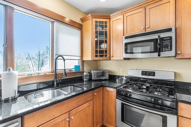 8 Tyler St, Methuen, MA 01844 - photo 5