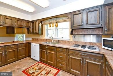 3319 Royale Glen Ct, Davidsonville, MD 21035 - photo 7