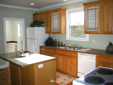 unlisted-address, Everett, WA 98201 - photo 7