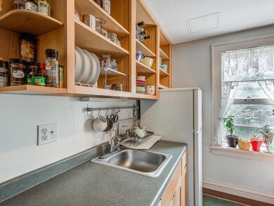 1920 3rd Ave S Unit 305-007-9-Kitchen-MLS_Size
