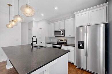 800 S Welch St unit 102, Denton, TX 76201 - photo 4