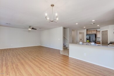 D Family room with breakfast bar