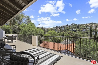 5940 Manola Way, Los Angeles, CA 90068 - photo 2