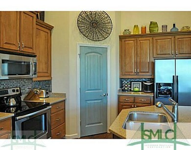 Kitchen. Gourmet eat-in kitchen with a breakfast b