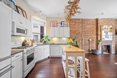 1501 Vine St, Cincinnati, OH 45202 - photo 6