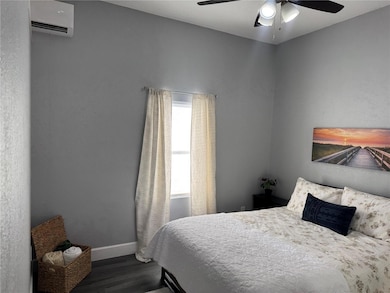 2510 W Main St unit B, Tampa, FL 33607 - photo 2