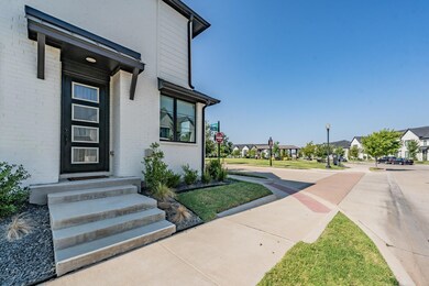 7688 Rambler Ln, North Richland Hills, TX 76182 - photo 2