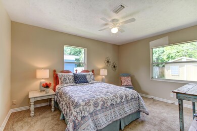 6421 Solandra Dr S, Jacksonville, FL 32210 - photo 7