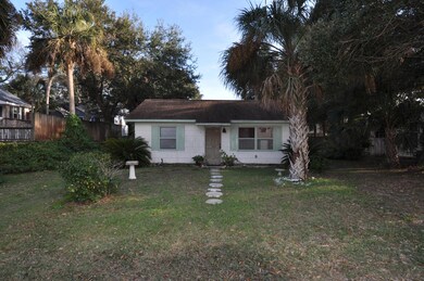 Hartnett Blvd 001