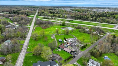 2572 Lakeview Rd, Lake View, NY 14085 - photo 6