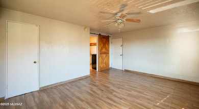 627 N Euclid #3-3