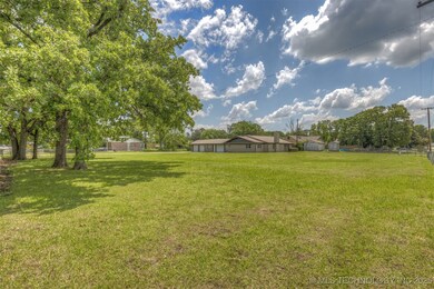 6411 S 49th West Ave, Tulsa, OK 74131 - photo 3