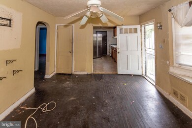 5120 Doppler St, Capitol Heights, MD 20743 - photo 6