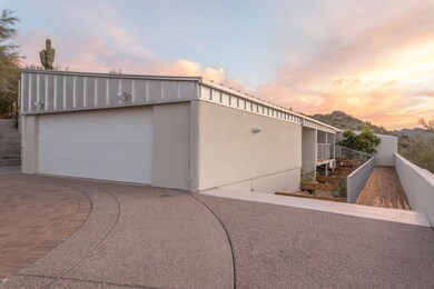 Standing Seam Metal Roof w/ low SRI