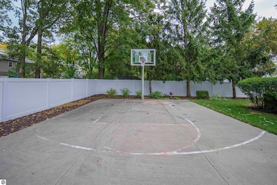 1303 E Chippewa St, Mount Pleasant, MI 48858 - photo 7