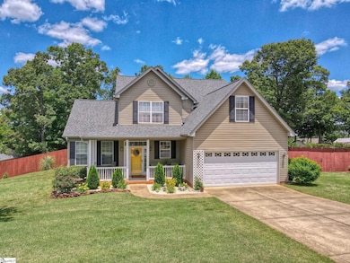 15 Chalice Hill Ln, Travelers Rest, SC 29690 - photo 2