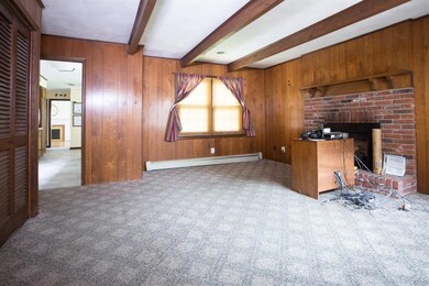 434 E Chestnut St, Nazareth, PA 18064 - photo 5