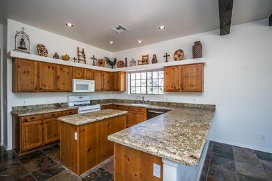 05-Kitchen-8