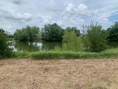 938 Eason Rd, Ennis, TX 75119 - photo 3