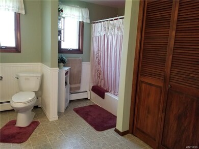 1450 Birch Dr, North Tonawanda, NY 14120 - photo 5