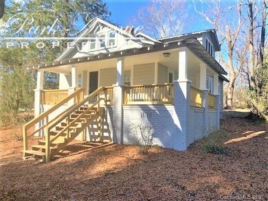 536 Hickory Ave, Statesville, NC 28677 - photo 4